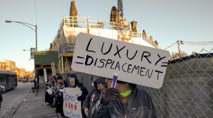 AUDIO: LOGAN SQUARE PROTESTERS FEAR&nbsp;GENTRIFICATION